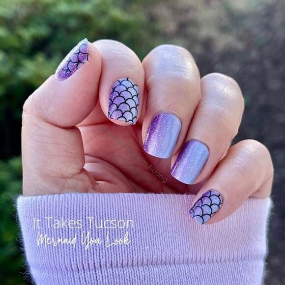 ColorStreet Mermaid You Look Dry Polish Strip - Picture 9 of 9